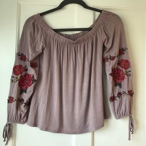 American Eagle off shoulder top